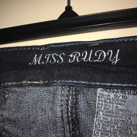 Jeans - Picture 3 of 5